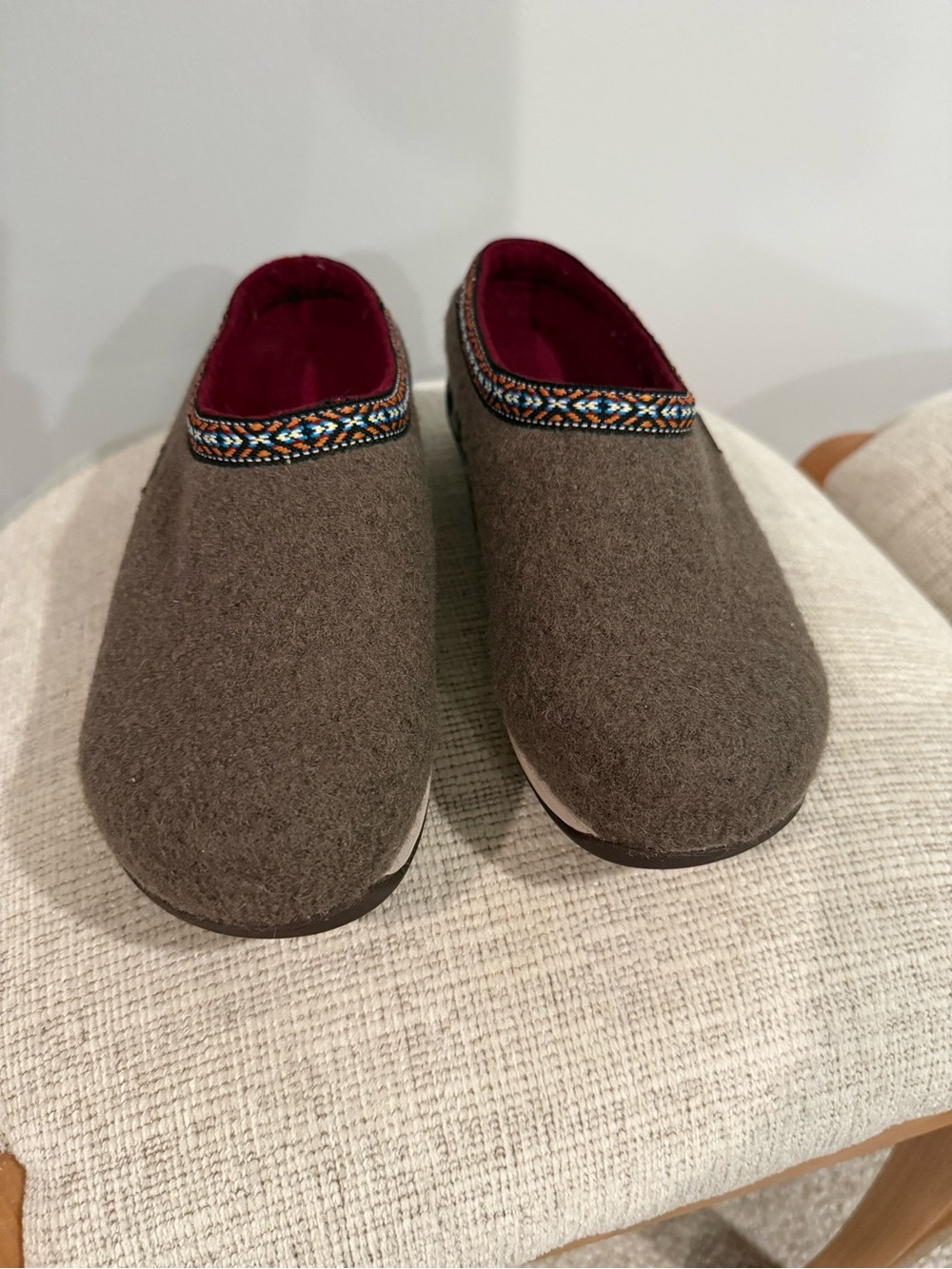 Women Brown Wool Slip-On Shoes with Burgundy Lining